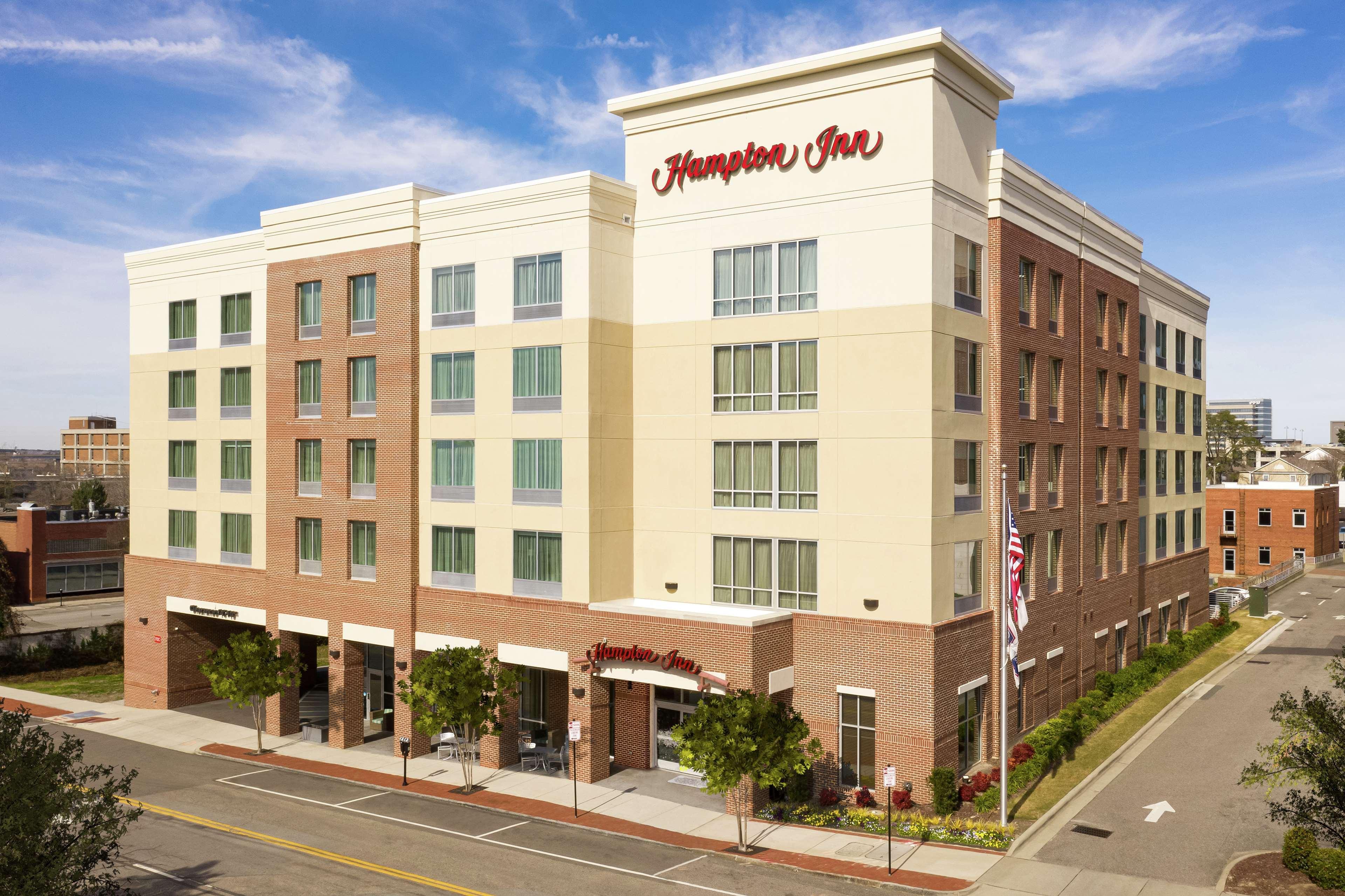 Hampton Inn Wilmington Downtown Buitenkant foto