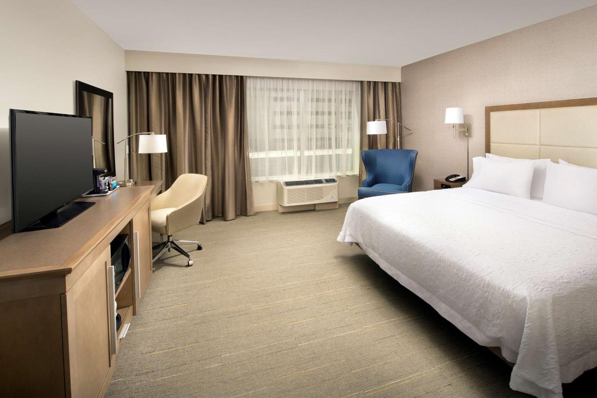 Hampton Inn Wilmington Downtown Buitenkant foto